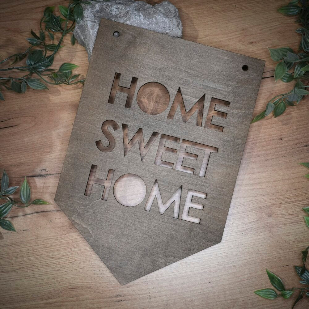 Home Sweet Home - Дървена декорация за стена