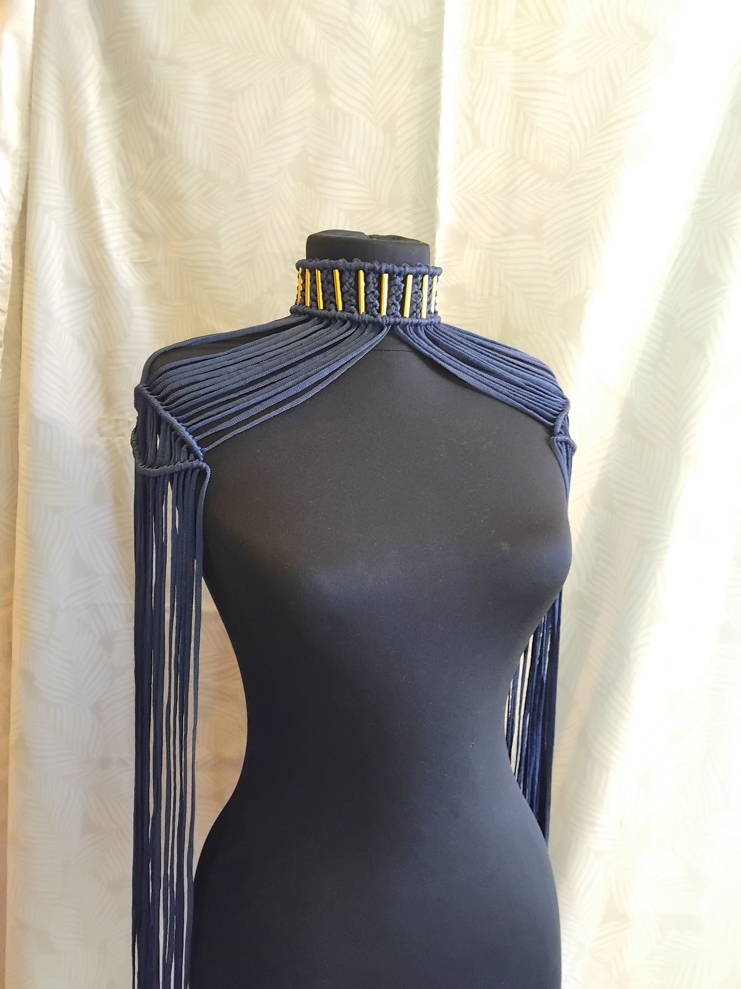 Hathor Shoulder Piece - Декоративна раменна яка