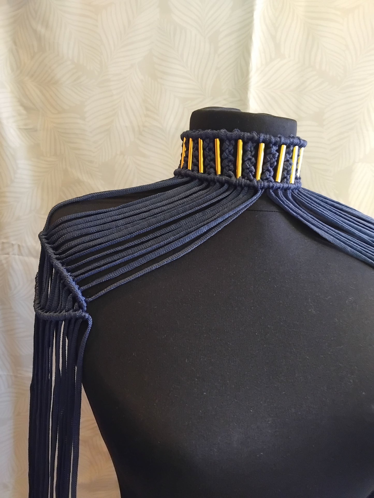 Hathor Shoulder Piece - Декоративна раменна яка