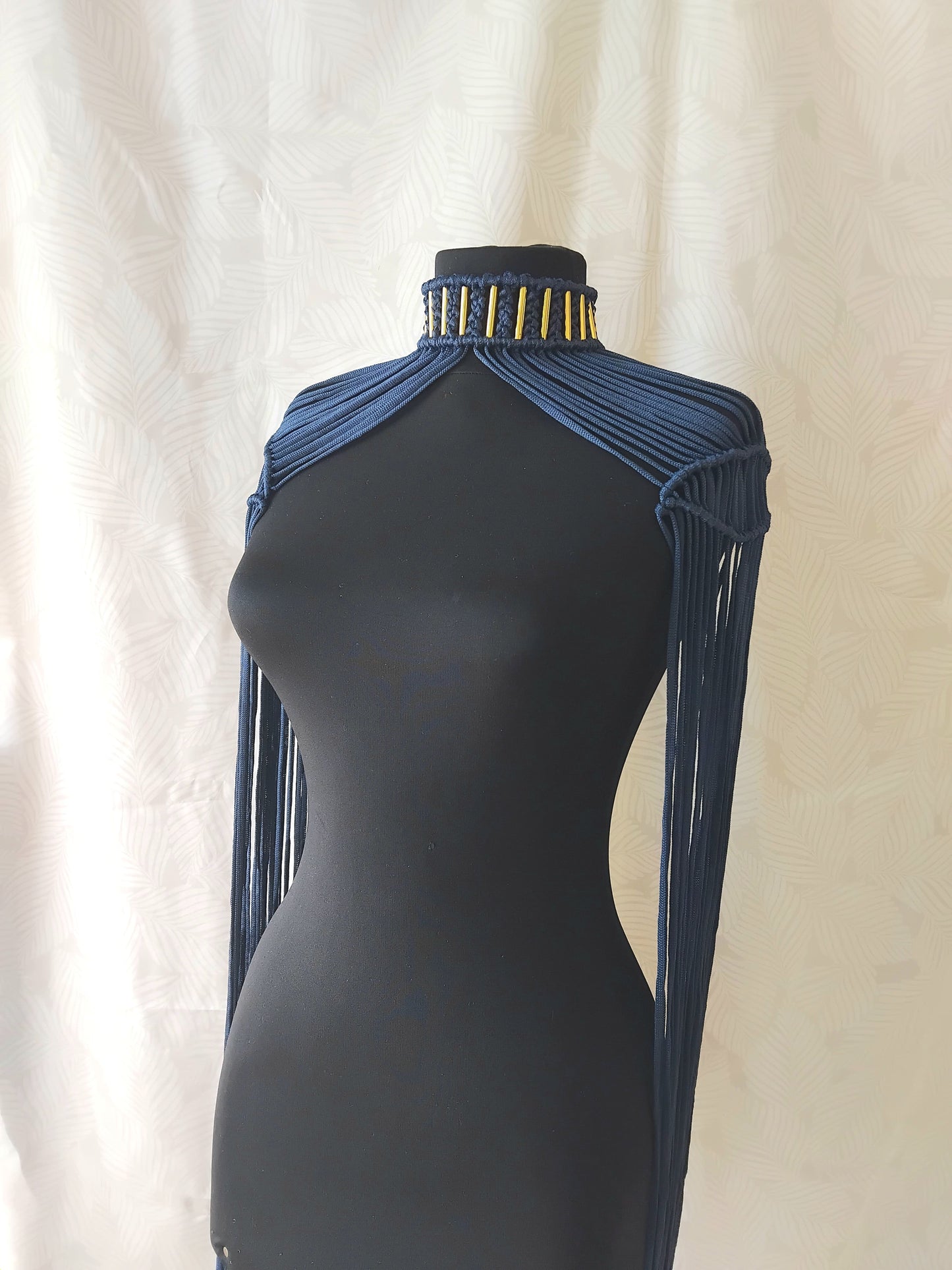 Hathor Shoulder Piece - Декоративна раменна яка