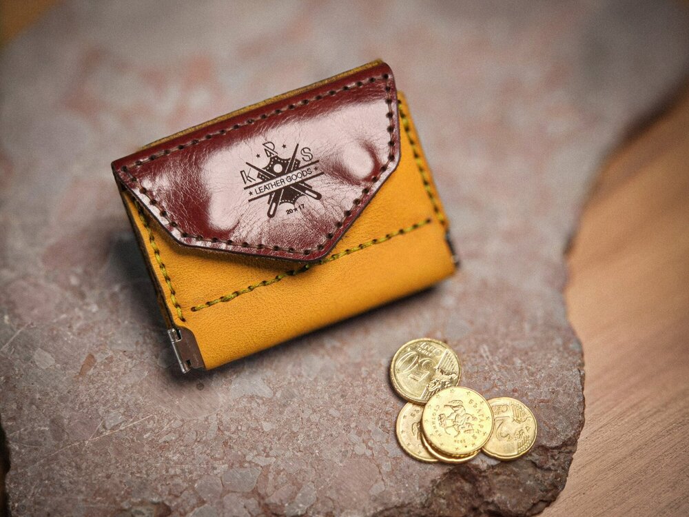 Двуцветен кожен портфейл Madeira с монетник, ръчно ушит