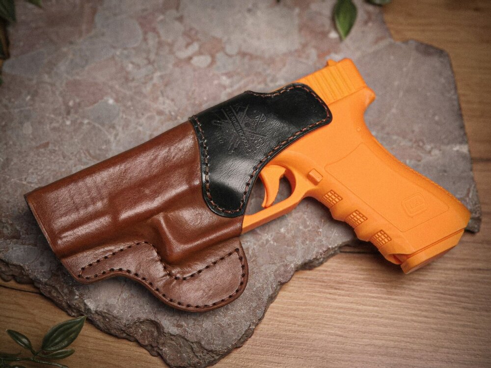 Glock 17, 19 и 23, IWB за вътрешно носене - Кожен кобур
