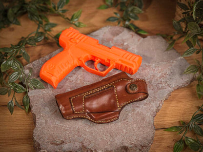 Ruger SR22, вариант 2 - Кожен кобур